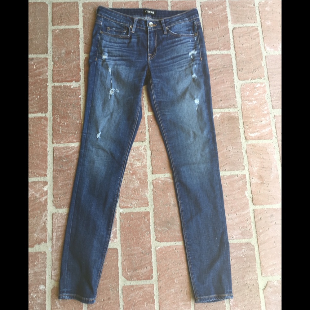 Strom Tio Skinny Jean- mid rise